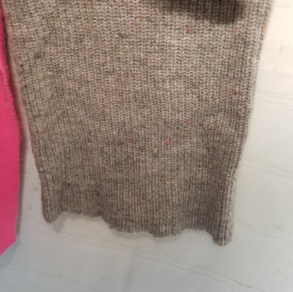 525 America cashmere sweater with side slits round neck Gray and Pink Medium - Picture 4 of 8